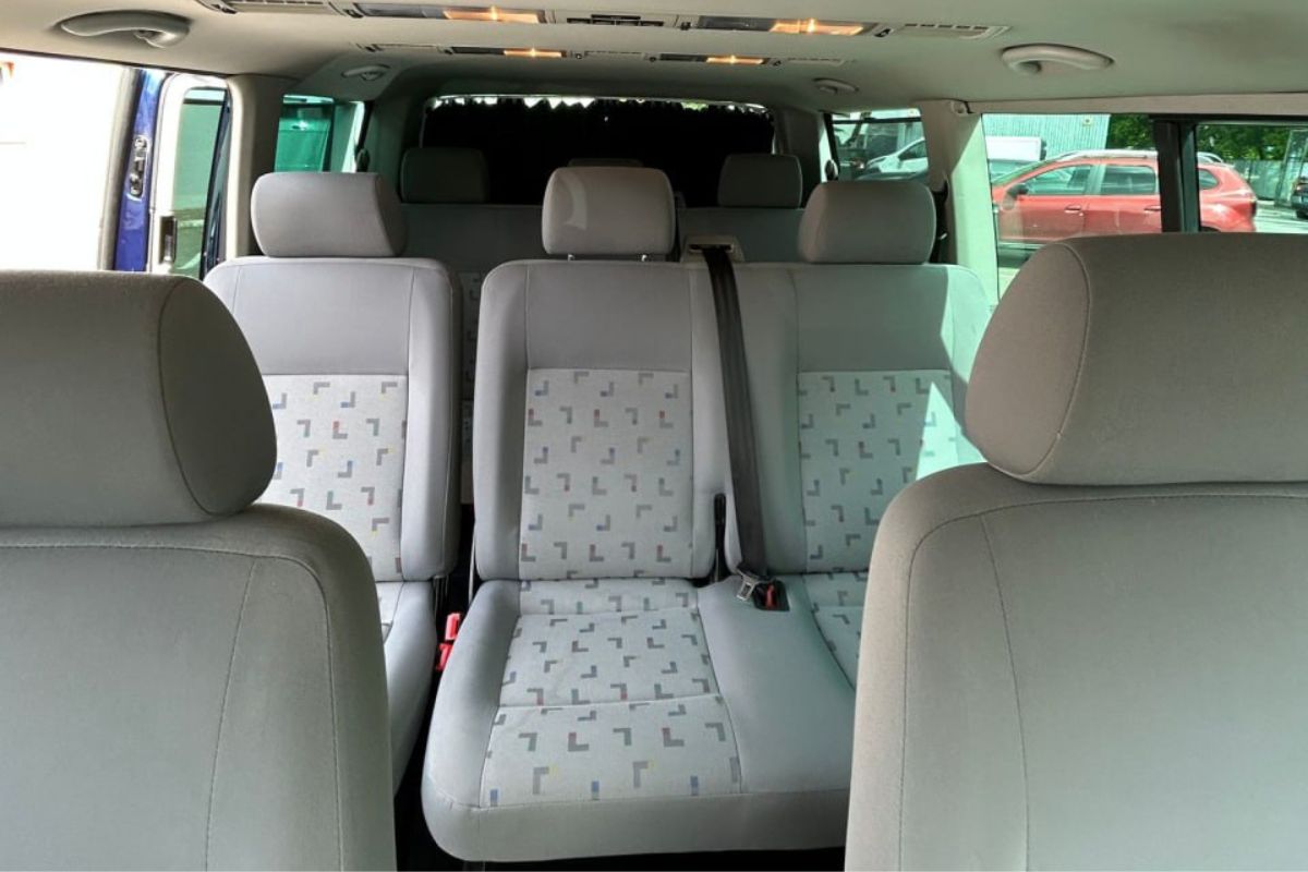 VOLKSWAGEN T5 CARAVELLE