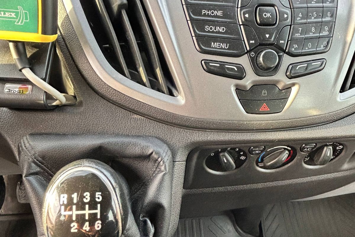 FORD TRANSIT MAXI
