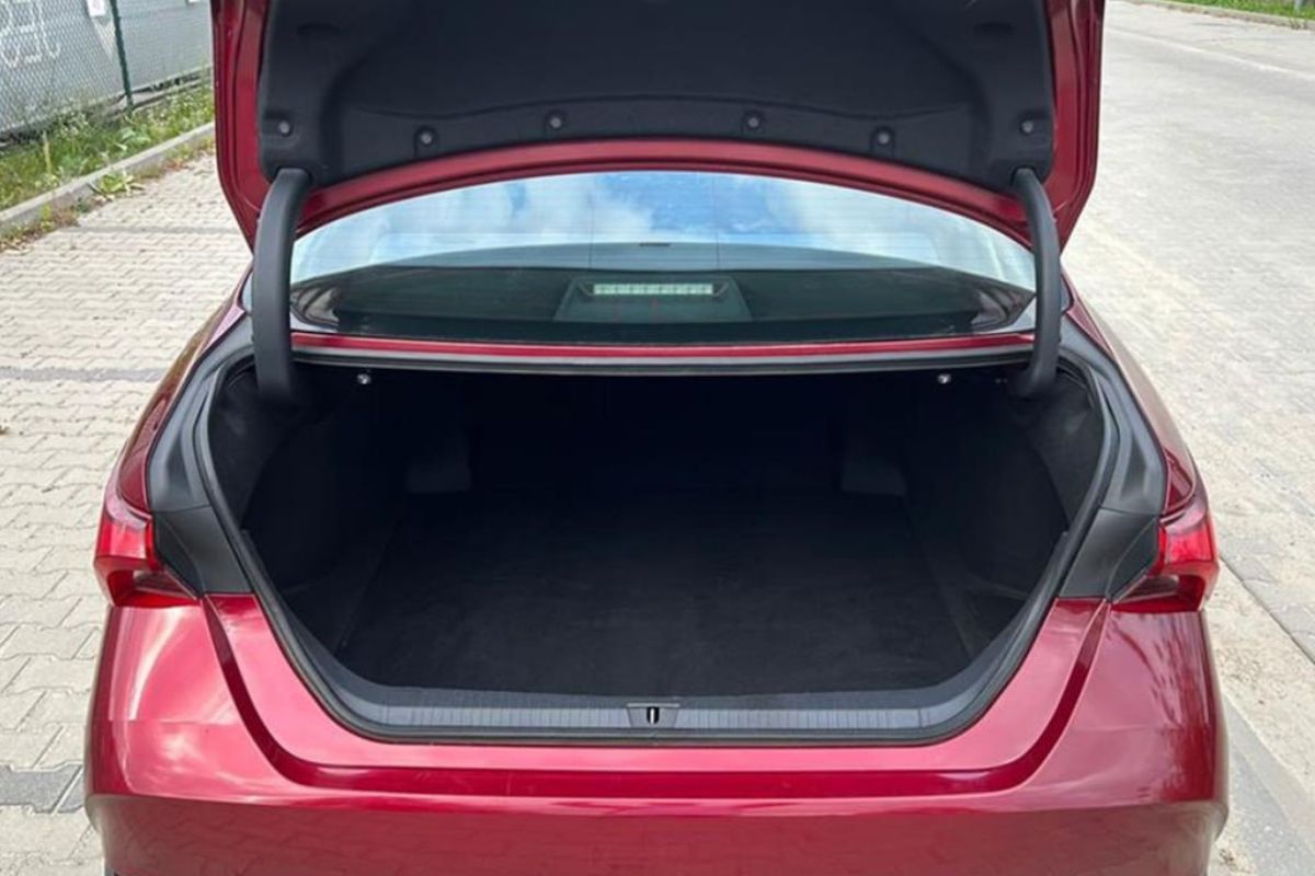 KLASA PREMIUM<br>TOYOTA AVALON