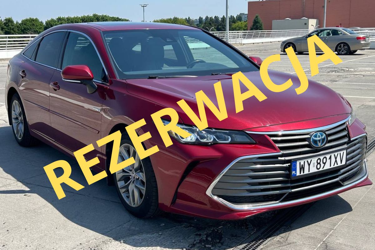 TOYOTA AVALON XLE 2,5 HYBRYDA