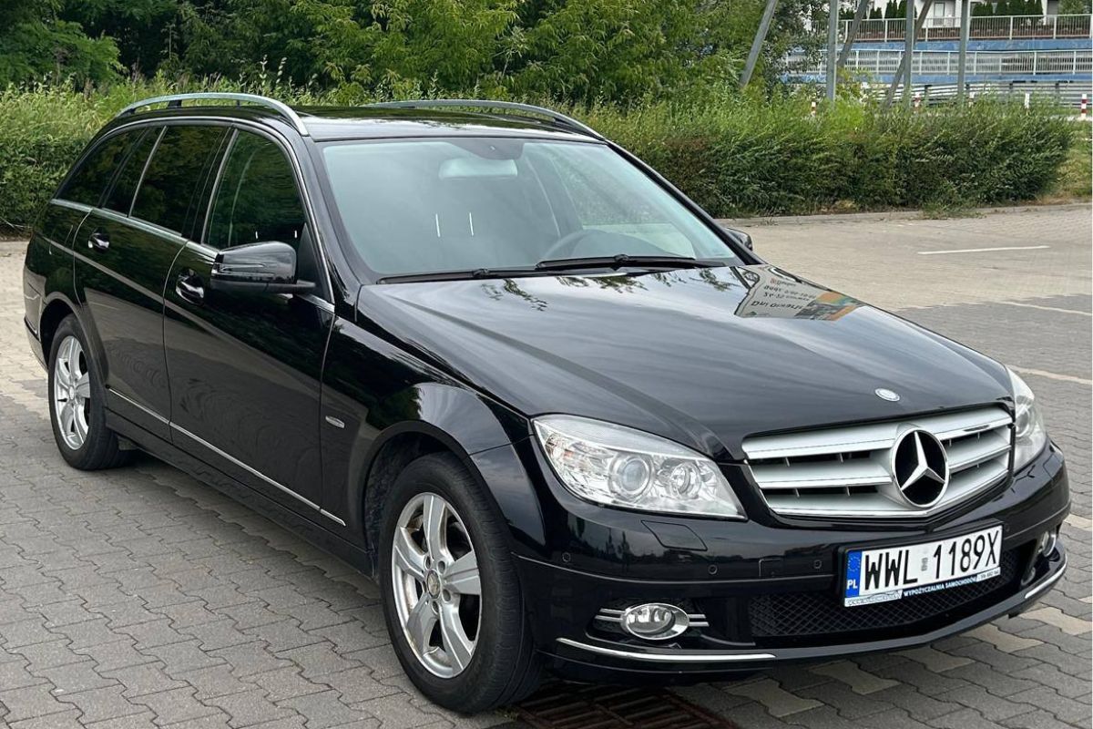 MERCEDES C180 AVANGARDE 1.8 BENZYNA