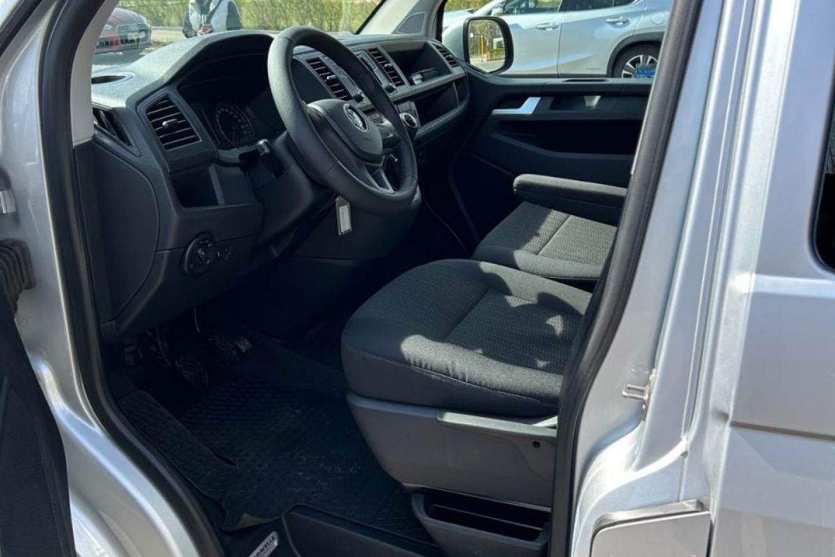 VOLKSWAGEN CARAVELLE 2.0 TDI L2 COMFORTLINE